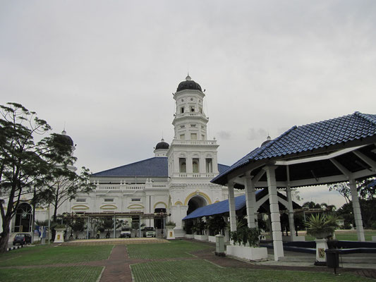 Die Sultan-Abu-Bakar-Moschee.