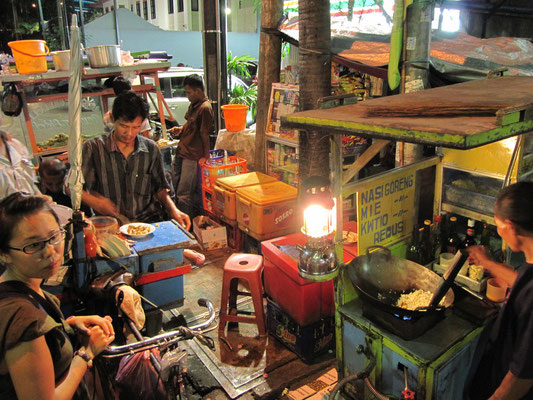 Abendessen in Central Jakarta.