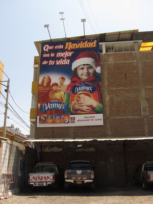 Zu schönen Weihnachten gehört in Peru immer ein Kuchen.