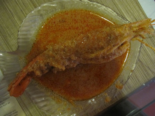 Riesenshrimp in Kokosnußcurry.