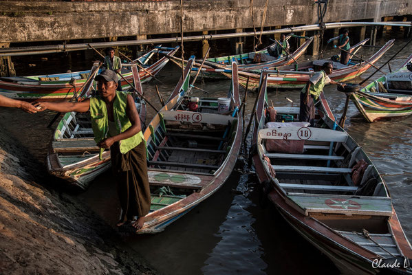 Coucher de soleil sur le port de Rangoon
