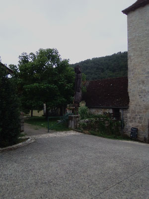 Statue d'un pèlerin
