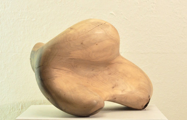 Sinnlich / Nussbaum 35x57x39 -