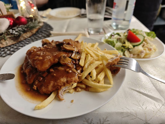 Bei super leckerem Essen.