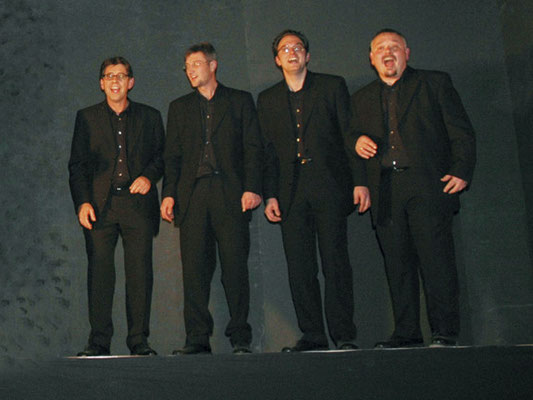 Vier ohne Jeep 2004