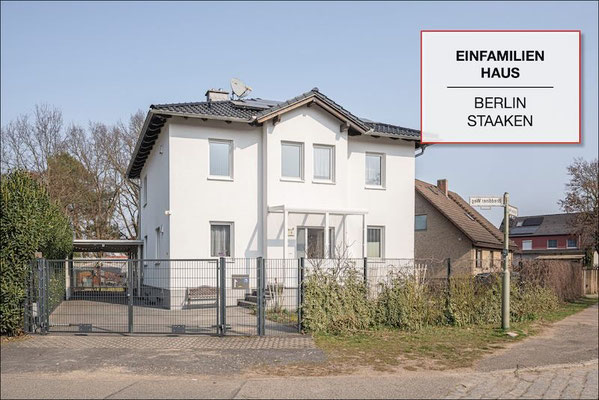 Verkauftes Einfamilienhaus in Berlin-Staaken mit Einfahrt und Grundstück