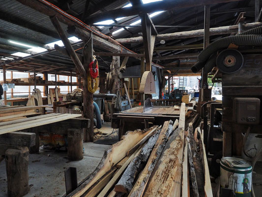Morrison's Sawmill wird mittlerweile in 4. Generation geführt. Hier wird die tasmanische Huon Pine verarbeitet.