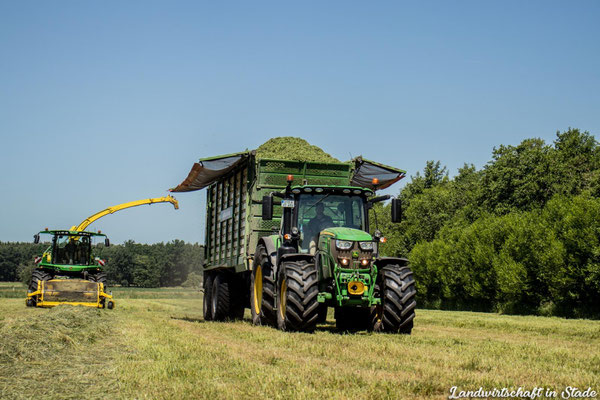 Lohnarbeiten Frdenebeck Schwinge, Transport von Heu/Stroh