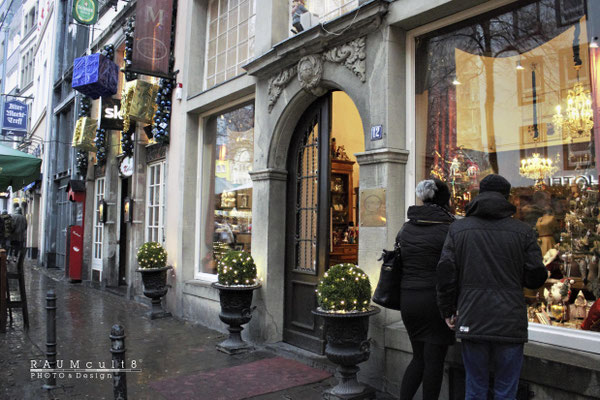 Schaufenster in der Altstadt | Shop windows in the Oldtown