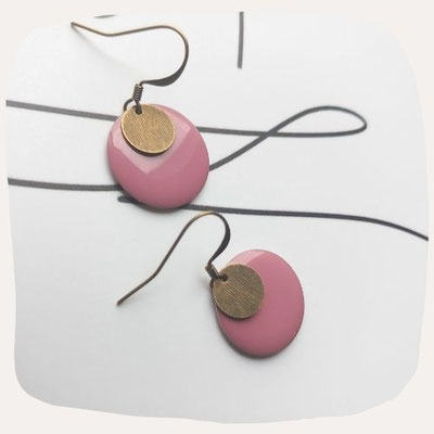 boucles d'oreilles rondes rose