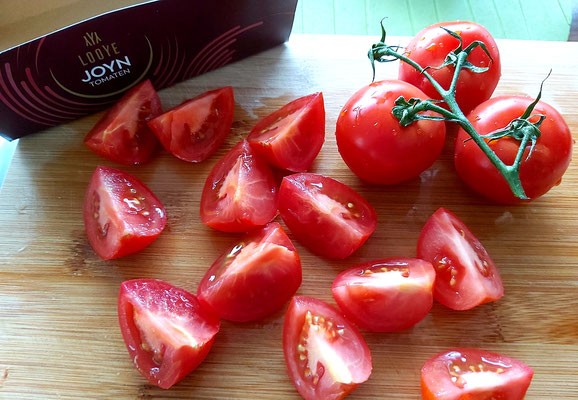 Die geschnittenen Tomaten