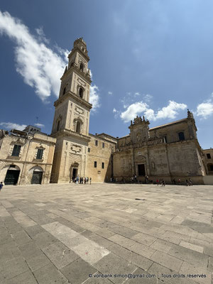 Lecce - Piazza di Duomo : Campanile - Duomo