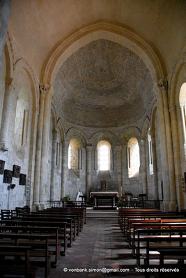 [NU922-2022-2930] 16 - Blanzac - Saint-Arthémy - Collégiale : Chœur, puis abside  (XII°)