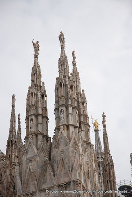 [NU908-2015-0713] Milan - Duomo : Façade (détail)