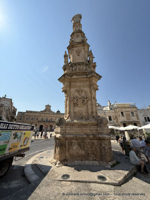 Ostuni : Colonne Sant'Oronzo (XVIII°)