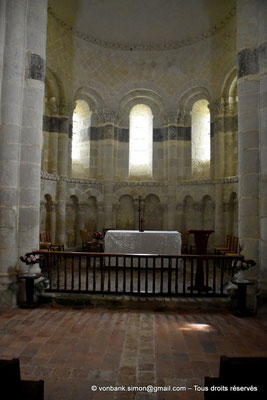 [NU922-2022-2942] 16 - Conzac - Eglise Saint-Jacques : Chœur (XII°)