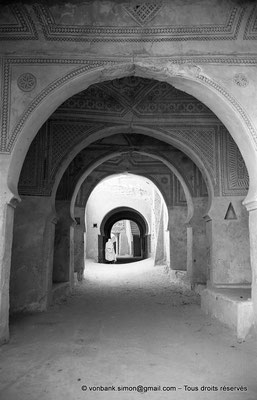 [NB063-1978-14] Temacine-Tamelhat - Rue avec passages couverts