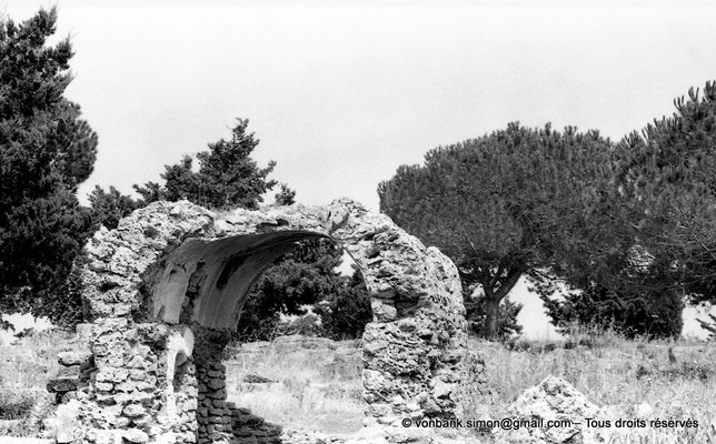 [NB039-1978-24] Tipasa de Maurétanie : Columbarium