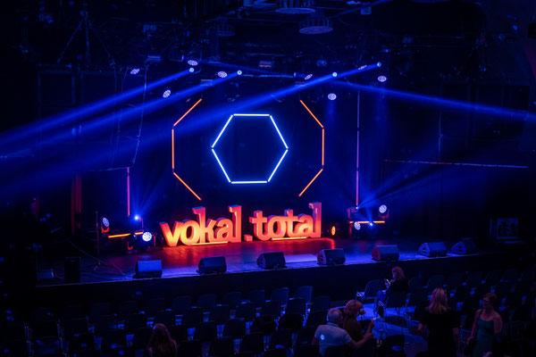 NakedNotes @ vokal.total 2025