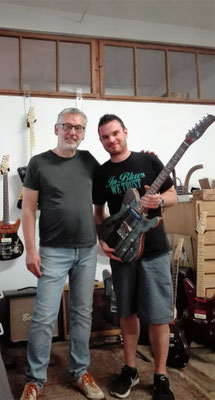 Mit Gitarrenbauer Michael Spalt - Wien / 2019