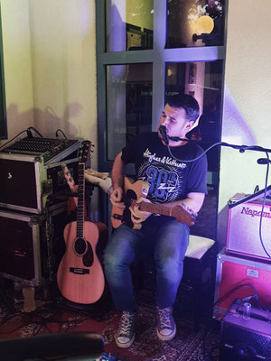 Live / 2021