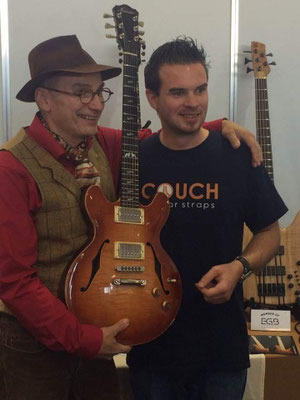  Mit Gitarrenbauer Andreas Neubauer / 2018