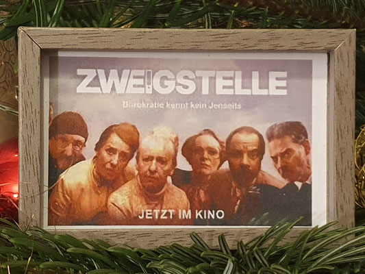 22. Dezember 2025: "Zweigstelle - Bürokratie kennt kein Jenseits ". Kinofilm, Bayern, 2025