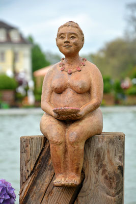 Keramik Skulptur, Figuren für den Garten, frostfest
