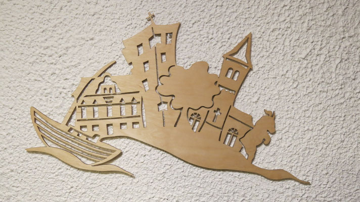Baumberger Skyline ca. 54x32 Holz natur   50,-