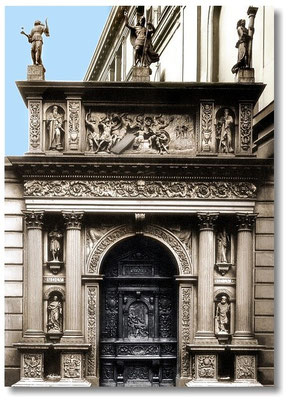 Adultera-Schnitzwerk, Eichenholztür des Goldnen Tores der Residenz Dresden 1539