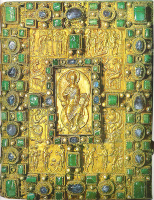 Codex Aureus v. St. Emmeran, Goldtreibarbeit von 870, Ehebr. links oben