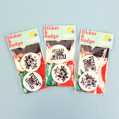 【GS581】うさべにバッジ＆ステッカーセット ¥500 +tax