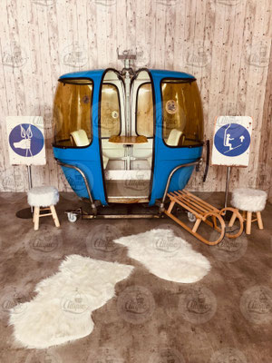 A la location télécabine cabine oeuf ski 4 places œuf 2 vitres bleu ( L185cm P120cm H203cm)
