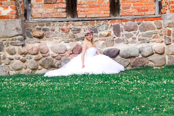 After Wedding Shooting mit Lisa Klingenberg  Teil 4| Hendrikje Richert Fotografie| Neubrandenburg| Burg Stagard| outdoor| professionelles Portraitshooting|