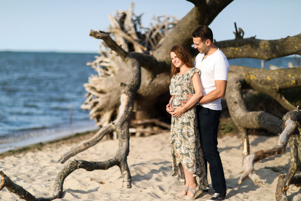 Schwangerschaft| Hendrikje Richert Fotografie| Strand| Greifswald| Schwangerschaftsfotos| Schwangerschaftsshooting