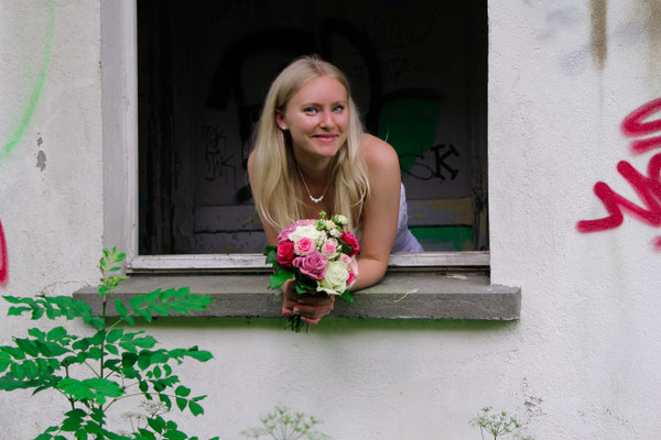 After Wedding Shooting mit Lisa Klingenberg| Teil 2| Hendrikje Richert Fotografie| Neubrandenburg| Lost Place| Natur| Hochzeit| Blumen