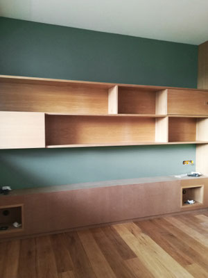 CHAMBRE : POSE DE L'ETAGERE, DU DRESSING ET DE LA TETE DE LIT