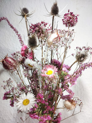 TrockenblumenArrangement "Meerlavendel"