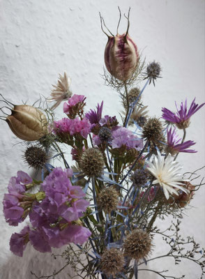 TrockenblumenArrangement "Lilaison"