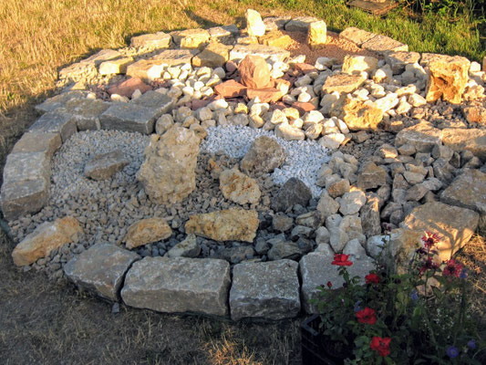 Natursteinarbeiten Pflasterarbeiten Trockenmauer Würzburg