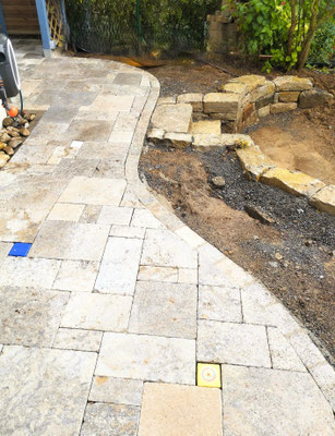 Natursteinarbeiten Pflasterarbeiten Trockenmauer Würzburg