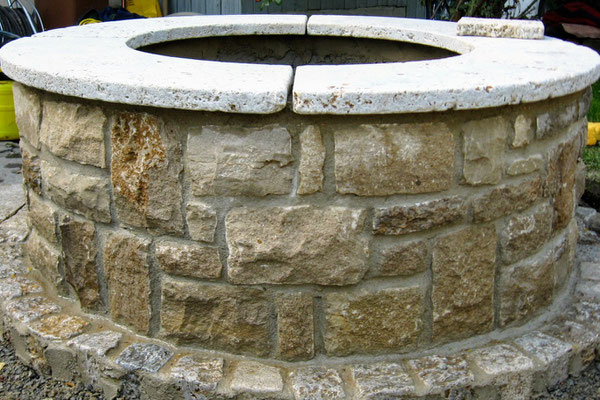 Hochbeet, verfugt, Abdeckplatten antik