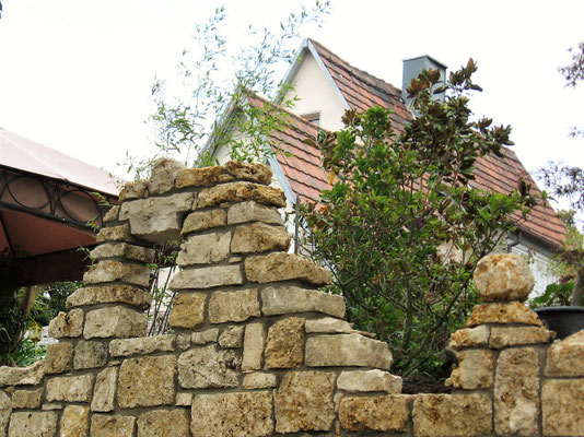 Natursteinarbeiten Pflasterarbeiten Trockenmauer Würzburg