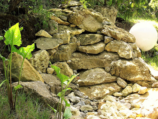 Natursteinarbeiten Pflasterarbeiten Trockenmauer Würzburg