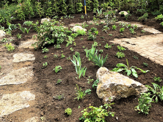 Natursteinarbeiten Pflasterarbeiten Trockenmauer Würzburg