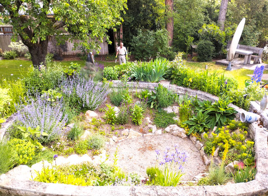 Gartenpflege Pflanzen Naturgarten Baumpflege Stauden Würzburg