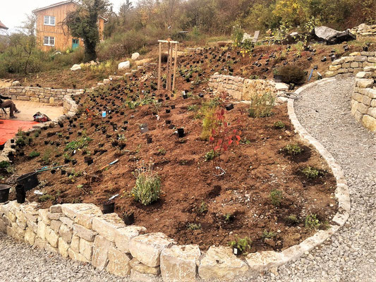 Natursteinarbeiten Pflasterarbeiten Trockenmauer Würzburg