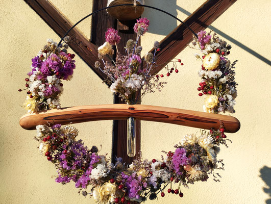 BlütenRing/FlowerLoop mit Trockenblumengestaltung
