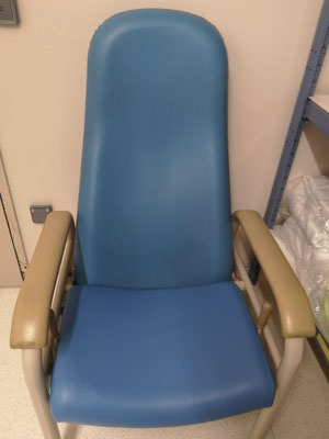 fauteuil milieu medical