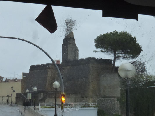 Mémorial de Juan Sebastián Elcano, navigateur en second de Magellan